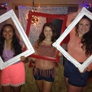 Meet your Posher, Megan